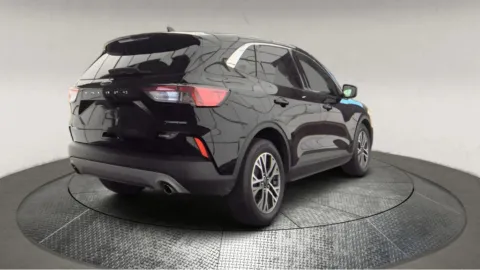 Photos of 2022 Ford Escape Hybrid SEL for sale in Fredericksburg, VA at Autos Direct Fredericksburg