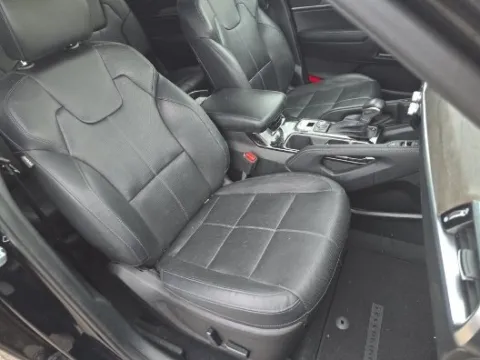 More photos of 2022 Kia Telluride EX at Autos Direct Fredericksburg, VA