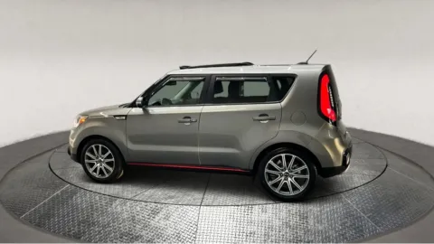 More photos of 2018 Kia Soul Exclaim at Autos Direct Fredericksburg, VA