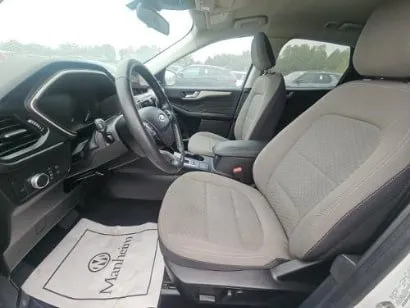 More photos of 2021 Ford Escape SE at Autos Direct Fredericksburg, VA