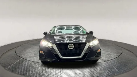 Photos of 2021 Nissan Altima 2.5 SV for sale in Fredericksburg, VA at Autos Direct Fredericksburg