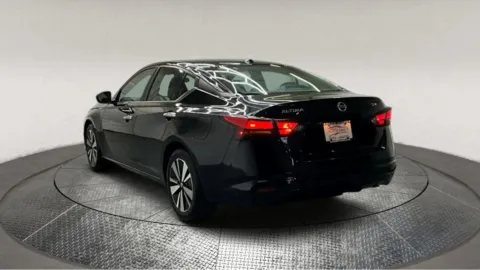 More photos of 2021 Nissan Altima 2.5 SV at Autos Direct Fredericksburg, VA