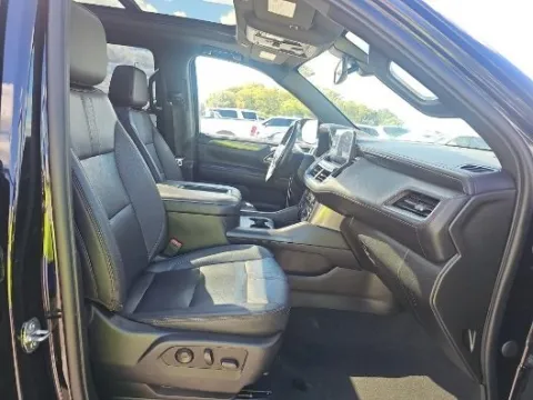 More photos of 2022 Chevrolet Suburban RST at Autos Direct Fredericksburg, VA