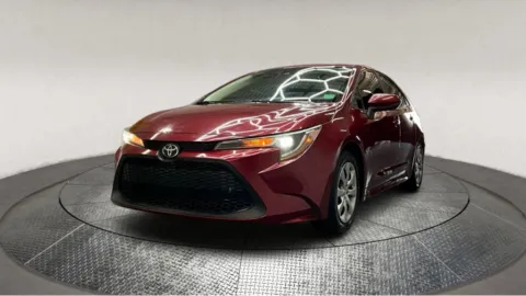 Another view of 2022 Toyota Corolla LE for sale in Fredericksburg, VA at Autos Direct Fredericksburg