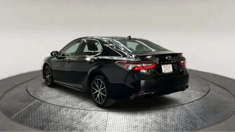 More photos of 2021 Toyota Camry SE at Autos Direct Fredericksburg, VA