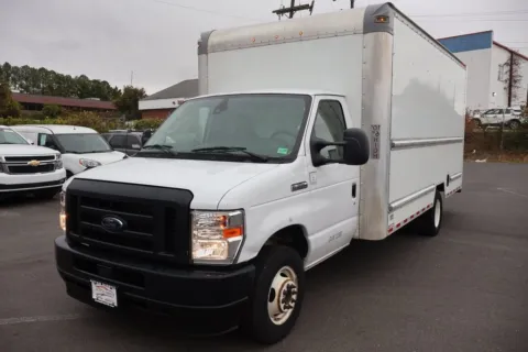Another view of 2022 Ford E-350SD for sale in Fredericksburg, VA at Autos Direct Fredericksburg