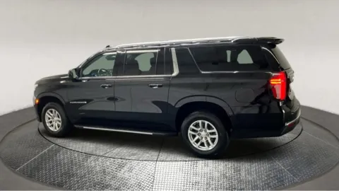 More photos of 2022 Chevrolet Suburban LT at Autos Direct Fredericksburg, VA