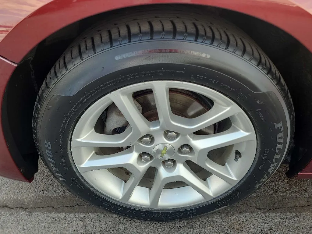2015 Chevrolet Malibu 1LT - Photo 32