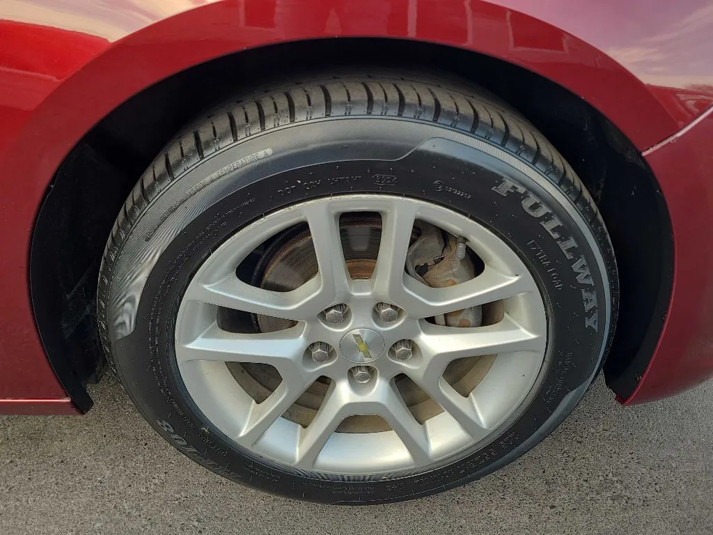 2015 Chevrolet Malibu 1LT - Photo 35
