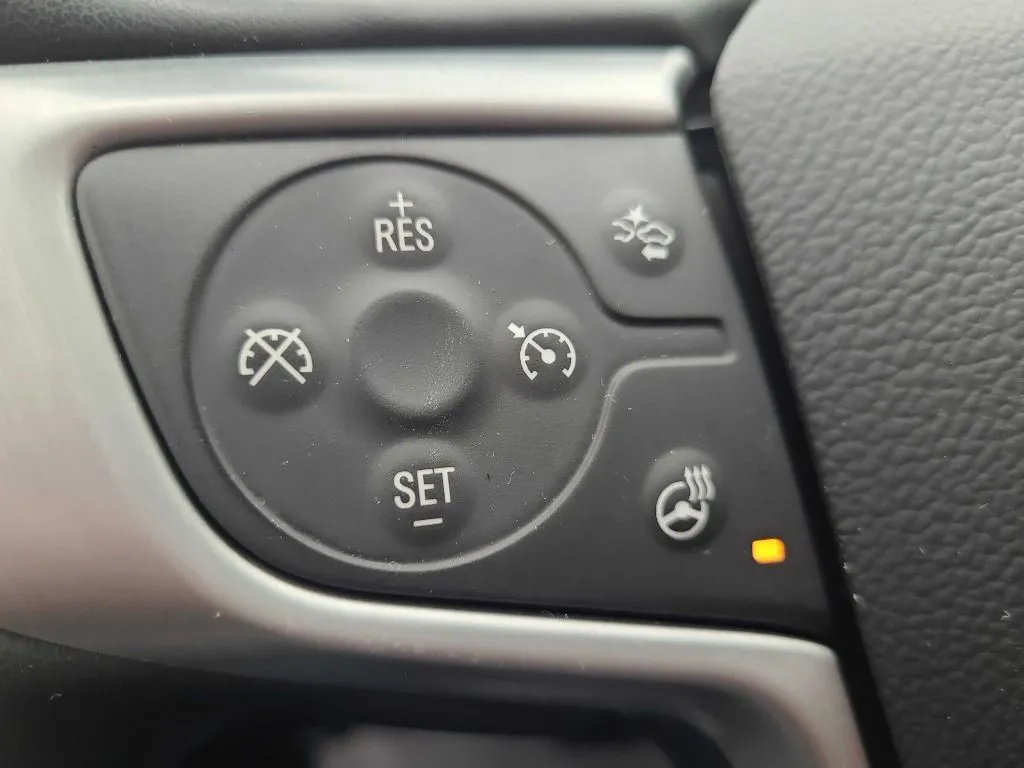 2023 GMC Terrain SLT - Photo 19