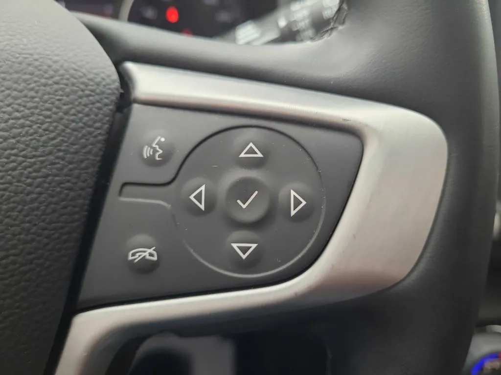 2023 GMC Terrain SLT - Photo 20