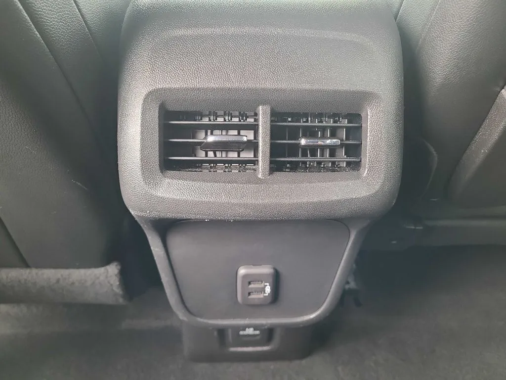 2023 GMC Terrain SLT - Photo 15