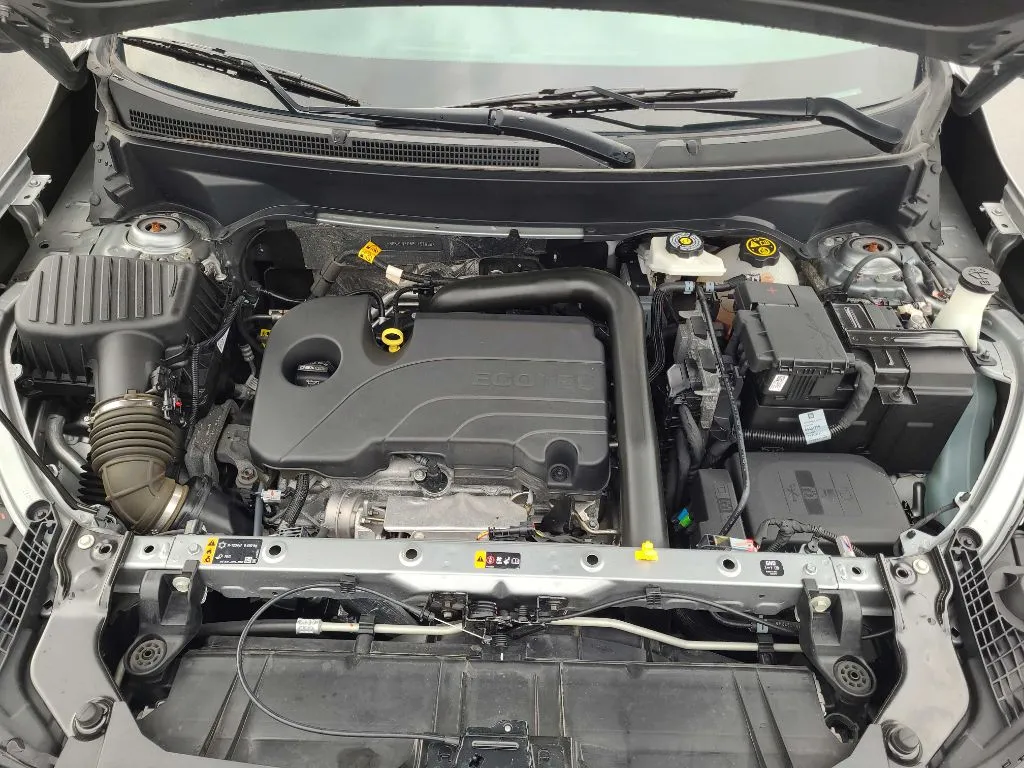 2023 GMC Terrain SLT - Photo 42