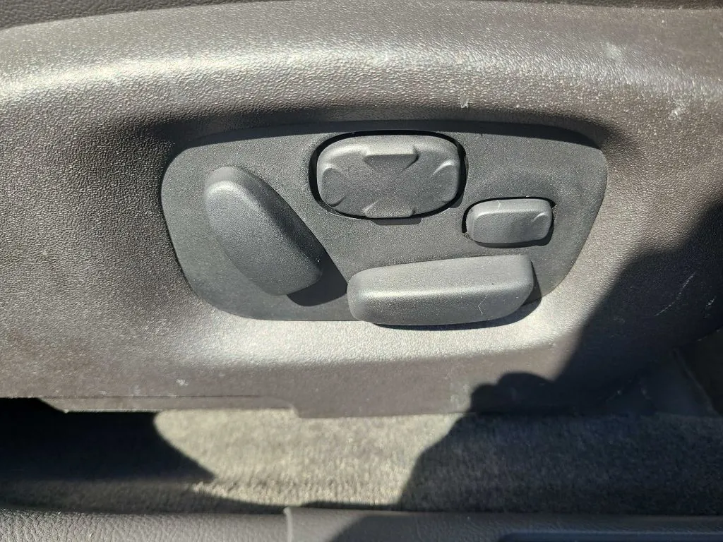 2016 Ford Taurus Limited - Photo 29