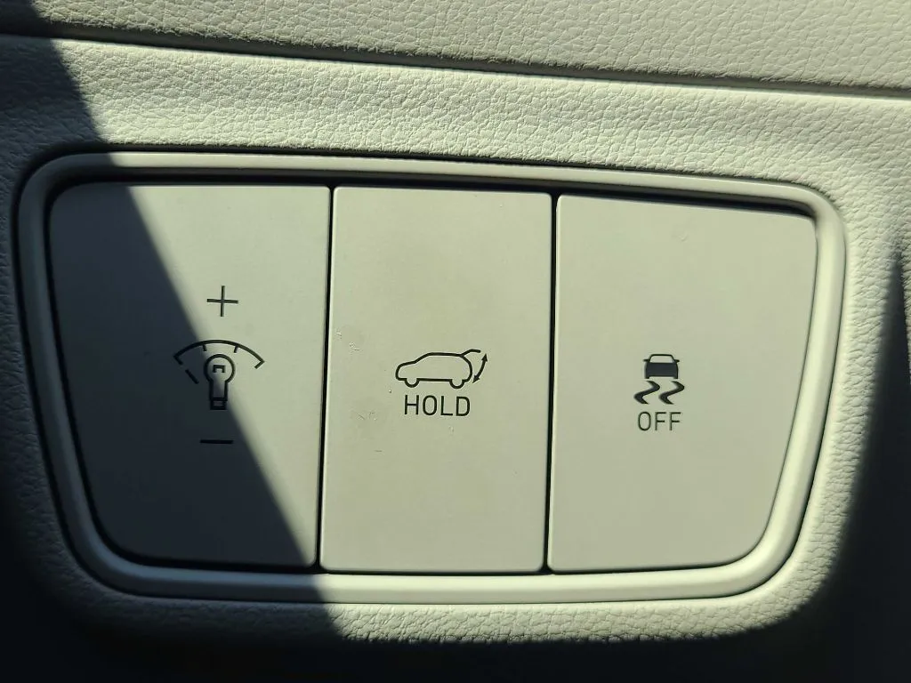 2022 Hyundai Tucson Limited - Photo 21