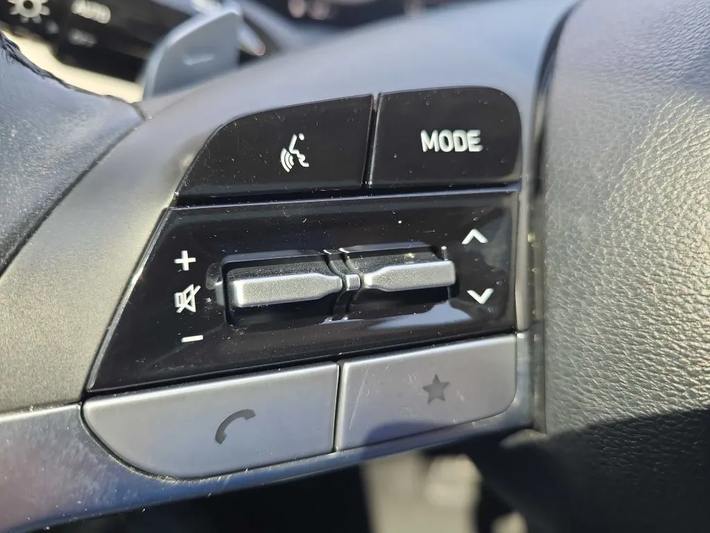 2022 Hyundai Tucson Limited - Photo 22