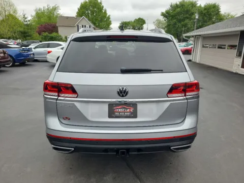 More photos of 2021 VOLKSWAGEN ATLAS SEL at Fast Lane Autos, IN