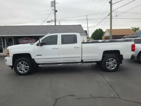 Photos of 2016 CHEVROLET SILVERADO 2500 HIGH COUNTRY for sale in Kokomo, IN at Fast Lane Autos
