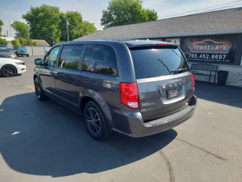 Another view of 2015 DODGE GRAND CARAVAN SE for sale in Kokomo, IN at Fast Lane Autos