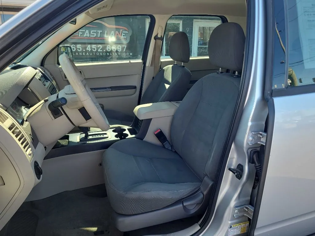 2008 Ford Escape XLS - Photo 9