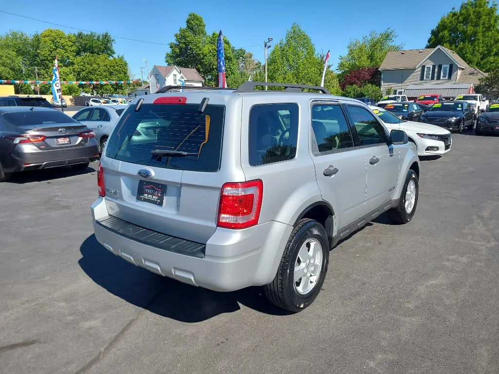 2008 Ford Escape XLS - Photo 5