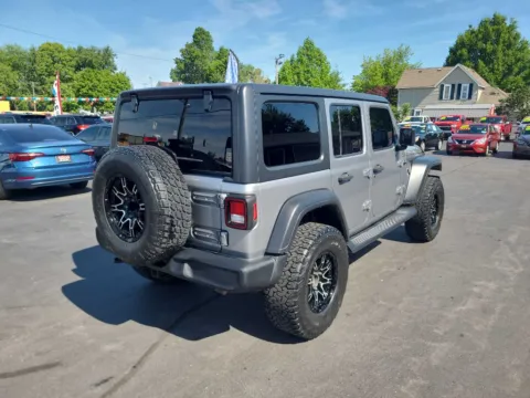 More photos of 2020 JEEP WRANGLER UNLIMI SPORT at Fast Lane Autos, IN
