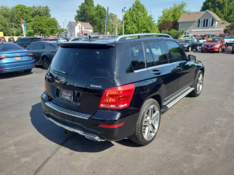 More photos of 2015 MERCEDES-BENZ GLK 350 4MATIC at Fast Lane Autos, IN