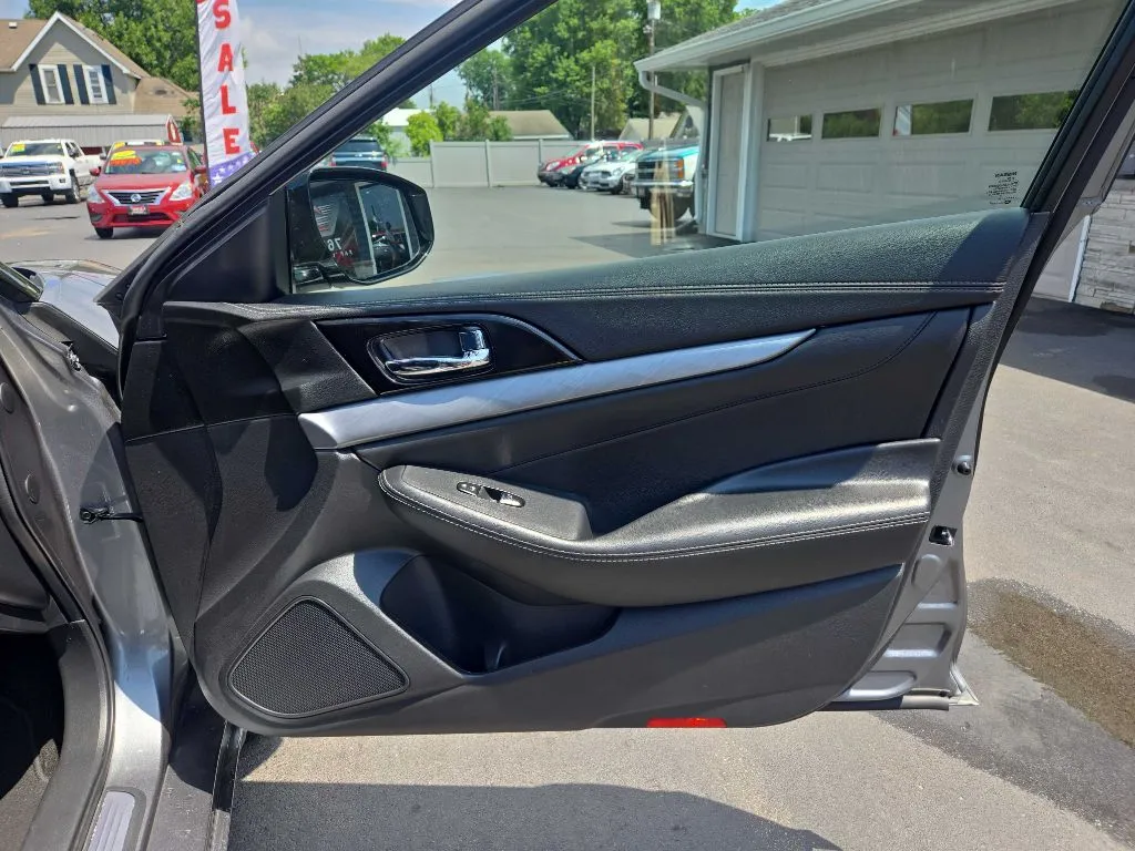 2018 Nissan Maxima SV - Photo 29