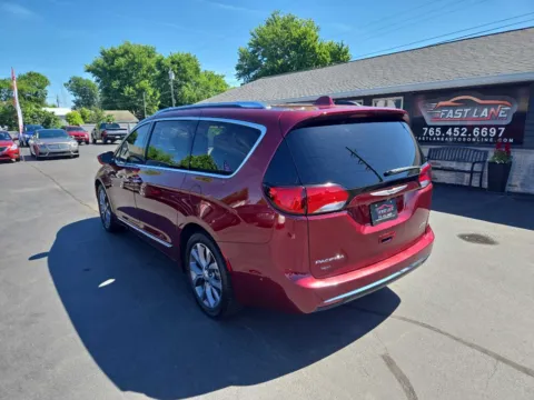 Another view of 2020 CHRYSLER PACIFICA LIMITED for sale in Kokomo, IN at Fast Lane Autos