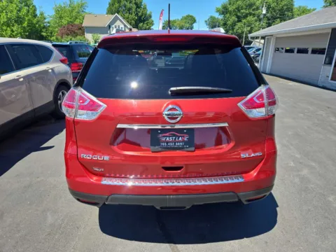 More photos of 2015 NISSAN ROGUE S at Fast Lane Autos, IN