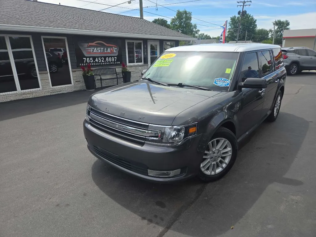 Gray 2016 FORD FLEX SEL for sale in Kokomo, IN