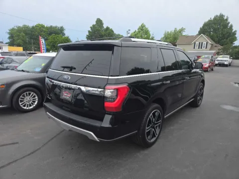 More photos of 2021 FORD EXPEDITION LIMITED at Fast Lane Autos, IN