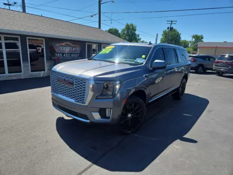 Gray 2021 GMC YUKON XL DENALI for sale in Kokomo, IN