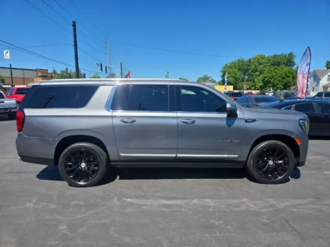 More photos of 2021 GMC YUKON XL DENALI at Fast Lane Autos, IN