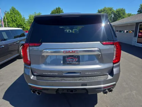 More photos of 2021 GMC YUKON XL DENALI at Fast Lane Autos, IN