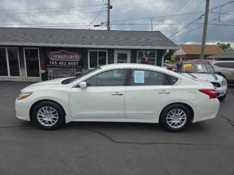 Photos of 2017 NISSAN ALTIMA 2.5 for sale in Kokomo, IN at Fast Lane Autos