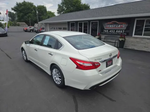 Another view of 2017 NISSAN ALTIMA 2.5 for sale in Kokomo, IN at Fast Lane Autos
