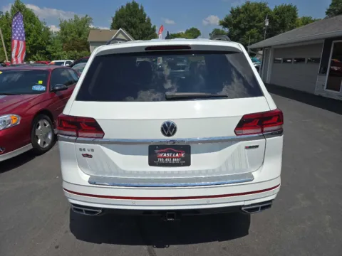 More photos of 2021 VOLKSWAGEN ATLAS SE at Fast Lane Autos, IN