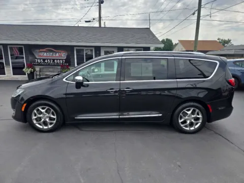 Photos of 2018 CHRYSLER PACIFICA LIMITED for sale in Kokomo, IN at Fast Lane Autos