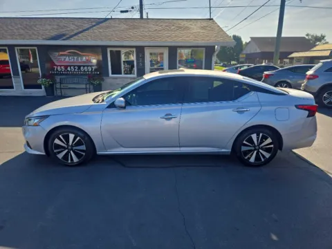 Photos of 2019 NISSAN ALTIMA SL for sale in Kokomo, IN at Fast Lane Autos