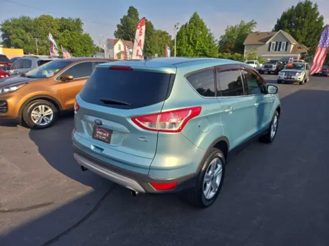 More photos of 2013 FORD ESCAPE SE at Fast Lane Autos, IN