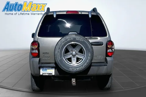 More photos of 2005 Jeep Liberty Renegade at Automaxx Chrysler Dodge Jeep Ram, SD