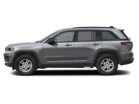 More photos of 2025 Jeep Grand Cherokee Limited at Automaxx Chrysler Dodge Jeep Ram, SD
