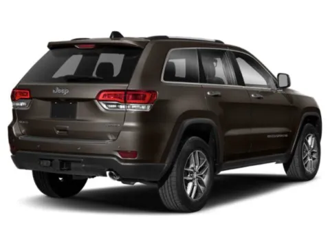 Another view of 2020 Jeep Grand Cherokee Limited for sale in Milbank, SD at Automaxx Chrysler Dodge Jeep Ram
