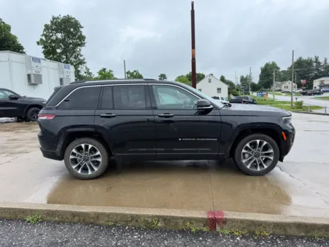 More photos of 2023 Jeep Grand Cherokee Overland at Glenn Chrysler Dodge Jeep Ram, KY