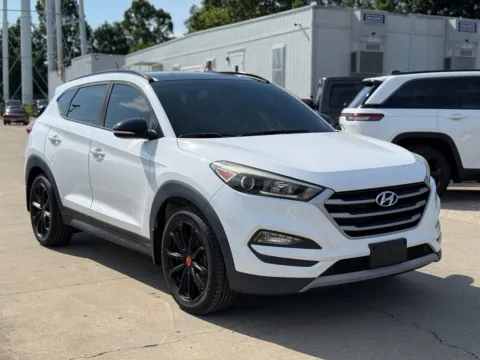 More photos of 2017 Hyundai Tucson Night at Glenn Chrysler Dodge Jeep Ram, KY