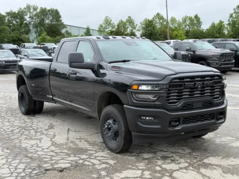 More photos of 2026 Ram 3500 Tradesman at Glenn Chrysler Dodge Jeep Ram, KY