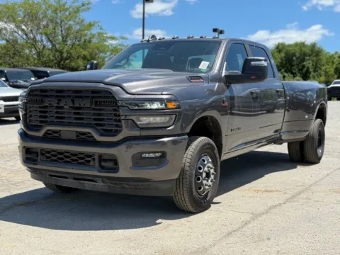 Photos of 2026 Ram 3500 Big Horn for sale in Crestwood, KY at Glenn Chrysler Dodge Jeep Ram