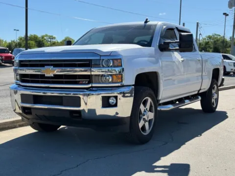 Photos of 2019 Chevrolet Silverado 2500HD LT for sale in Crestwood, KY at Glenn Chrysler Dodge Jeep Ram