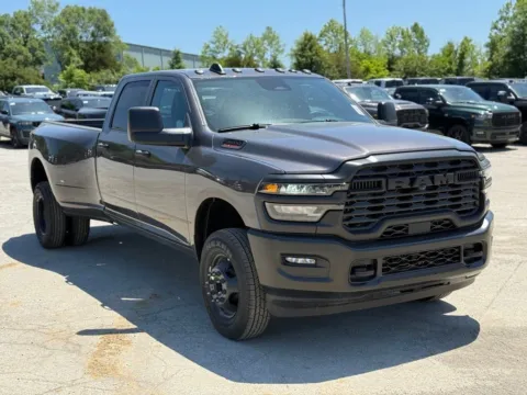 More photos of 2026 Ram 3500 Tradesman at Glenn Chrysler Dodge Jeep Ram, KY